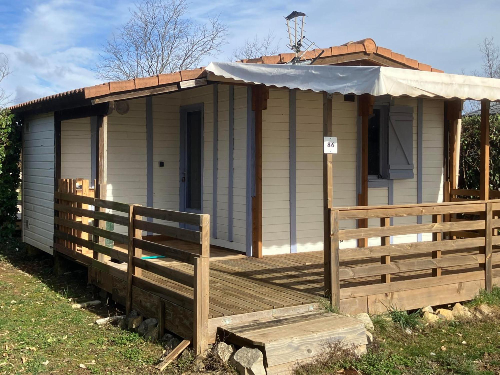 Camping Carrefour De L'Ardeche Saint-Remeze Exterior photo