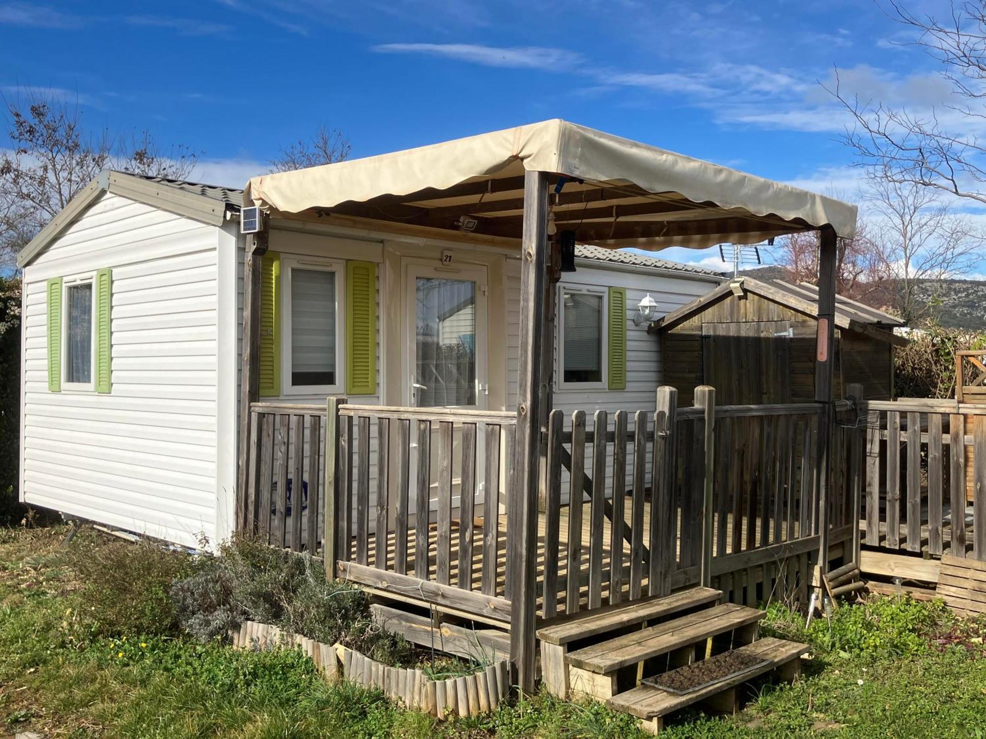 Camping Carrefour De L'Ardeche Saint-Remeze Exterior photo